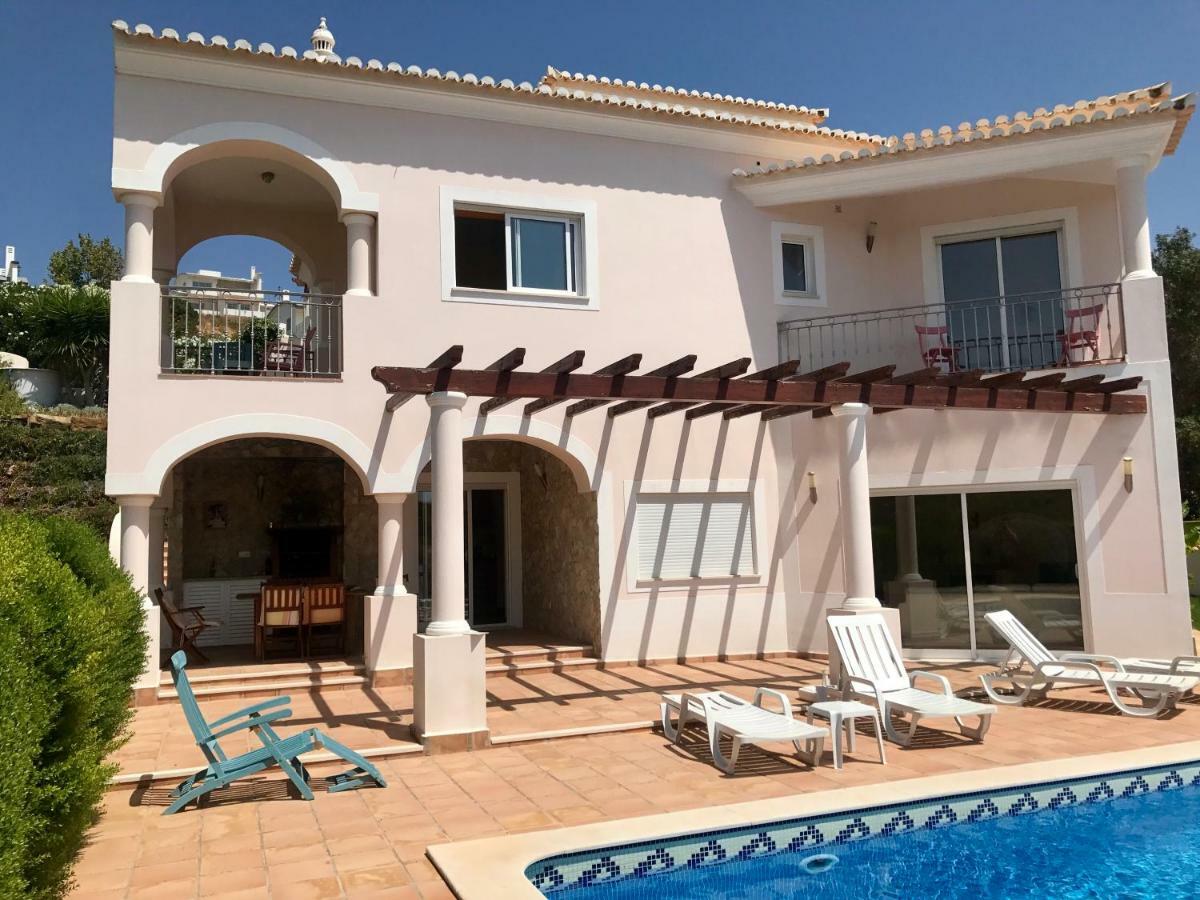 Lovely Burgau Villa Just 3 Mins Walk From Beach Буденш Экстерьер фото
