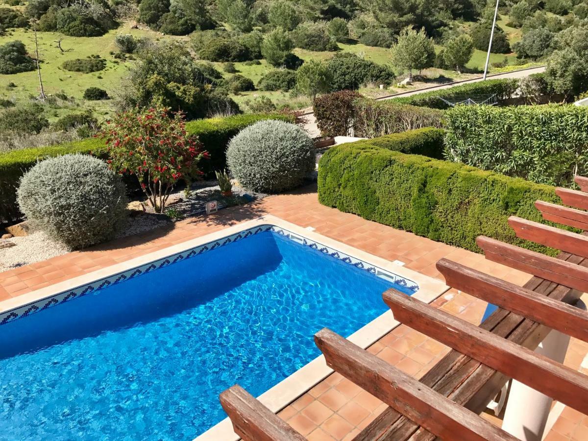 Lovely Burgau Villa Just 3 Mins Walk From Beach Буденш Экстерьер фото