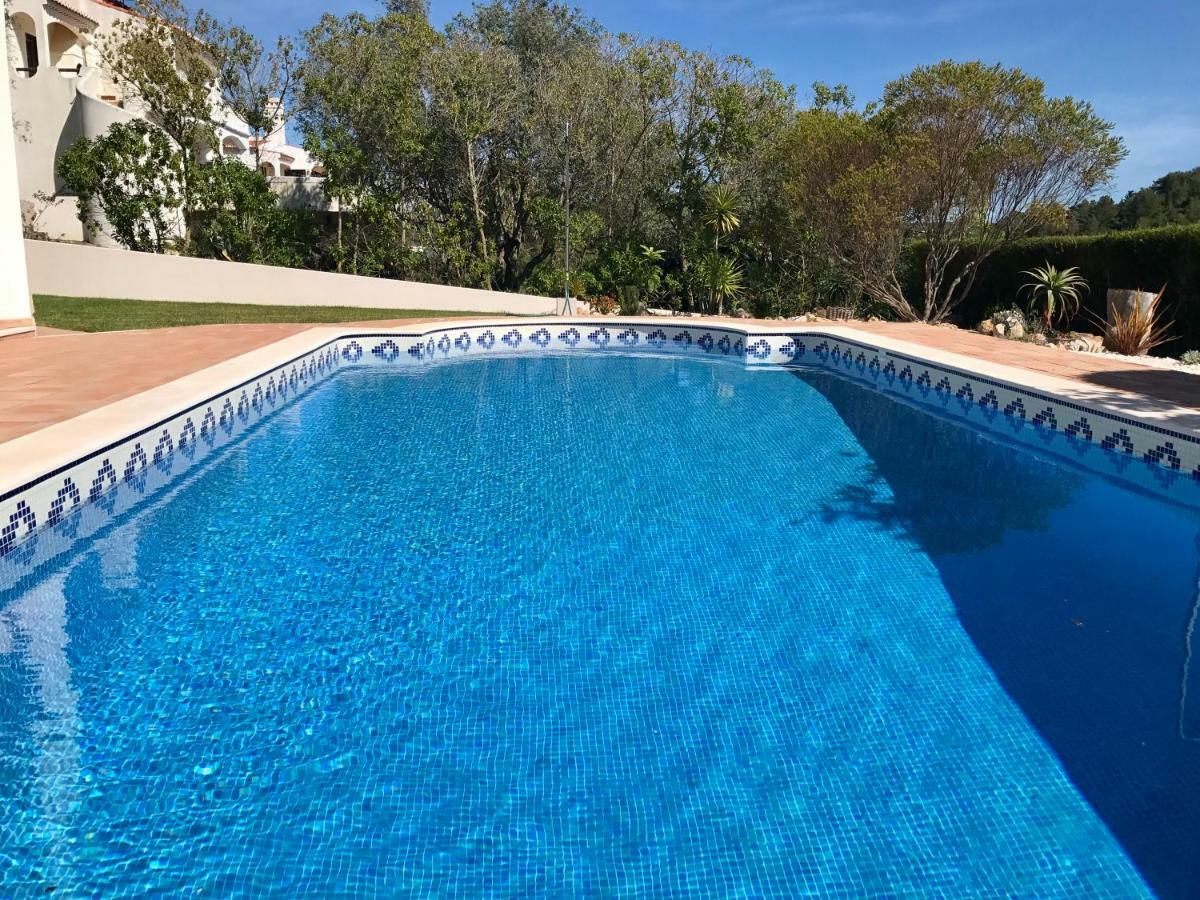 Lovely Burgau Villa Just 3 Mins Walk From Beach Буденш Экстерьер фото